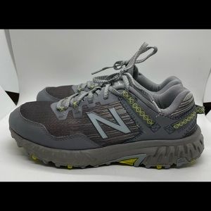 New Balance Womens 410 V6 Trail Running Shoes Gray WT410CB6 Low Top Lace Up 8